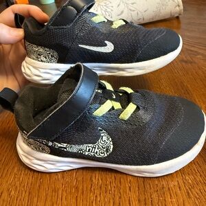 Nike Kids Black and White Revolution Shoes
